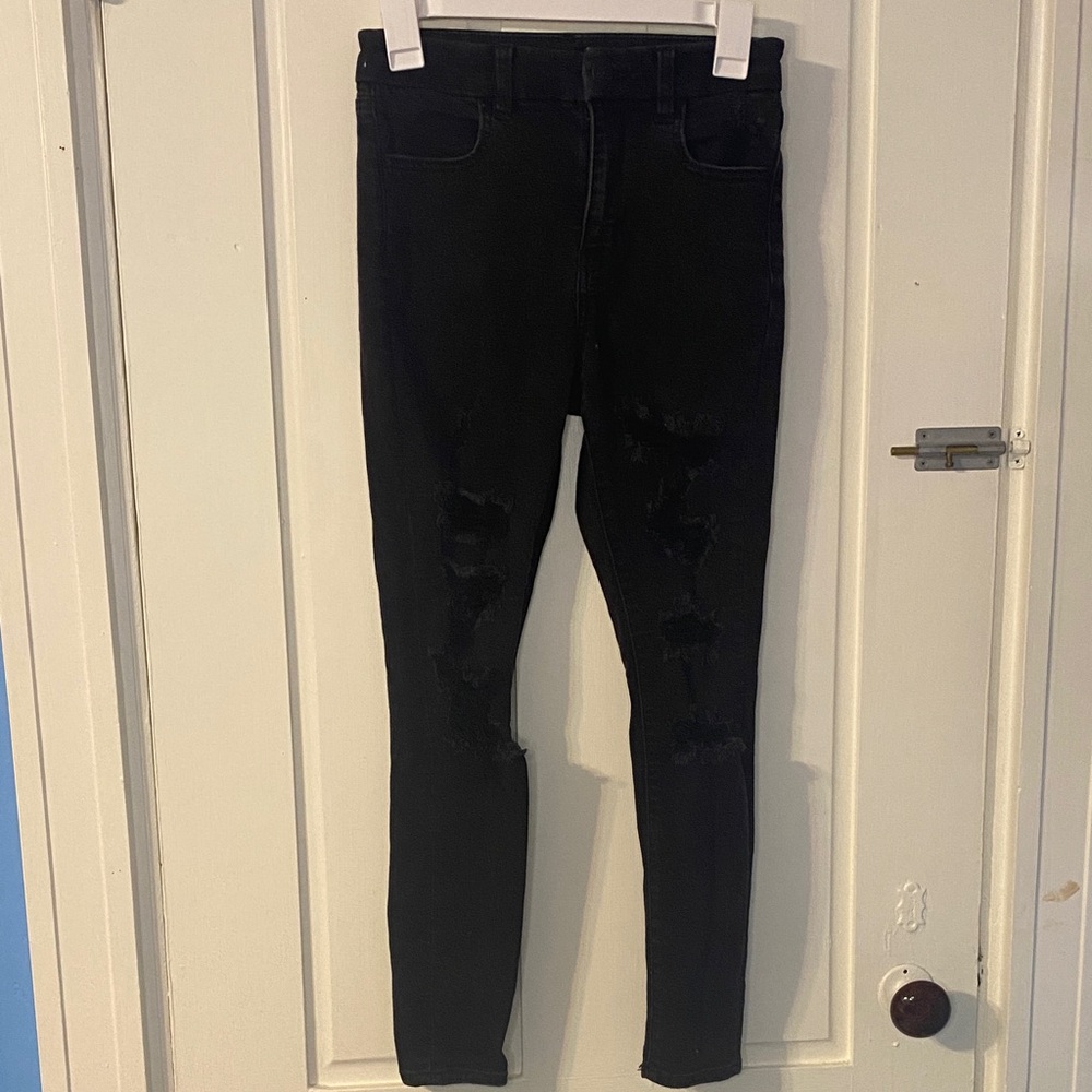 American Eagle Women's Black Distressed Jeans